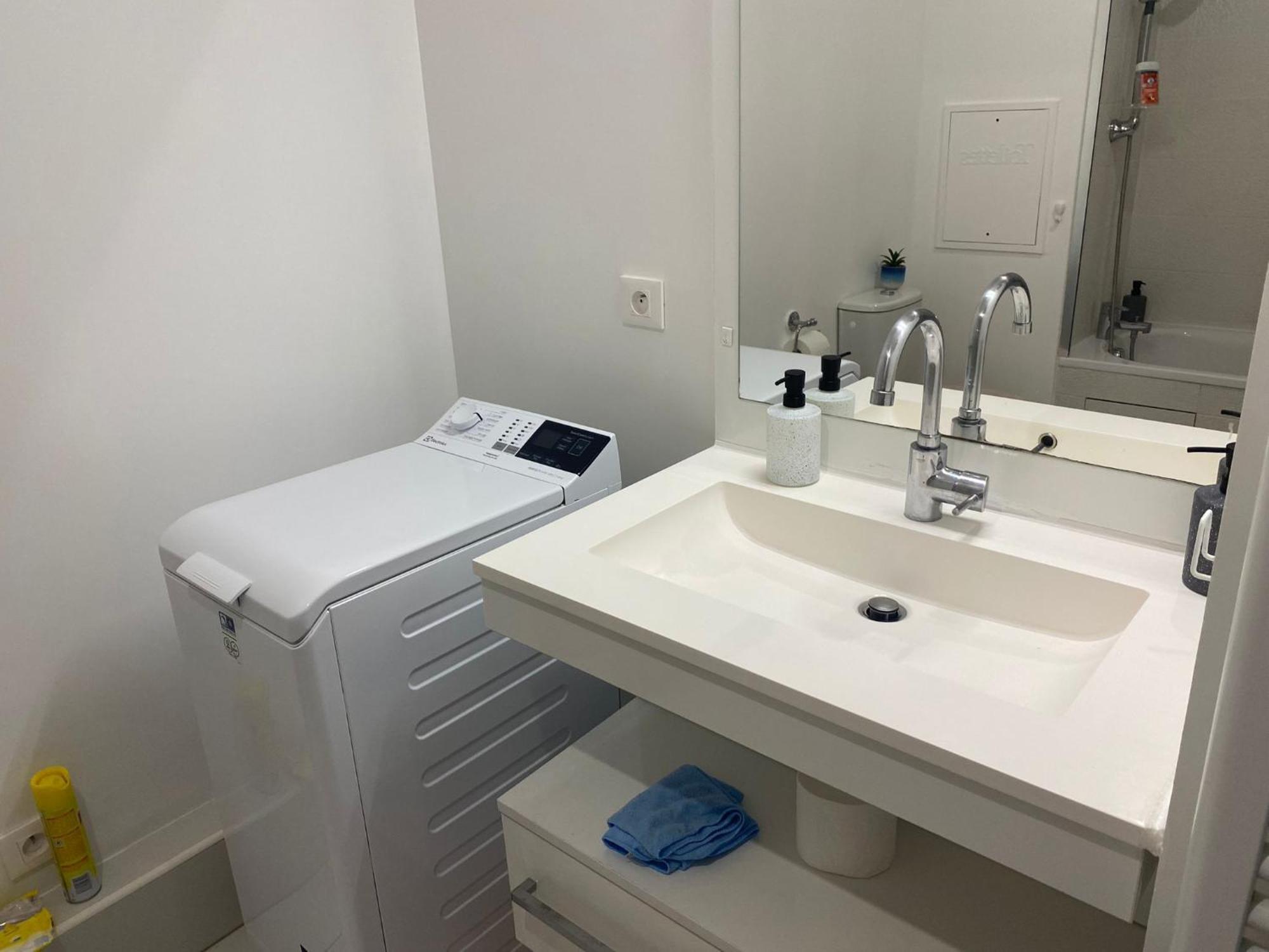 Appartement 80M2, Terrasse Sud, Metro 7 Direction Louvre A 8Minutes, Parking Sous-Sol, Proche Paris-Bercy Иври сюр Сен Екстериор снимка